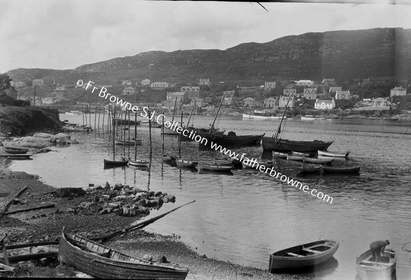 HARBOUR SCENE WITH BOATS